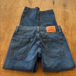 Levi's 511 Men's Blue Medium Wash Straight Leg Jeans Fit